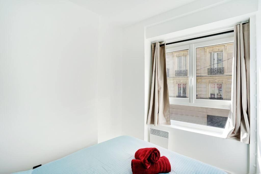 Magnifique 3 Pieces Paris 18Eme Apartment Exterior foto